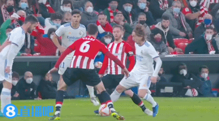 [中超]武磊复出难救主 海港主场输蓉城