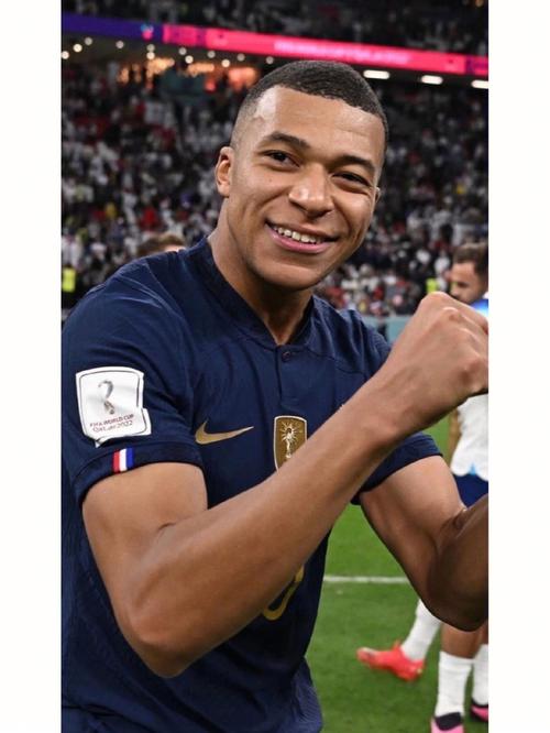 图片报丨米兰有意德国新星瓦伦特沃维茨