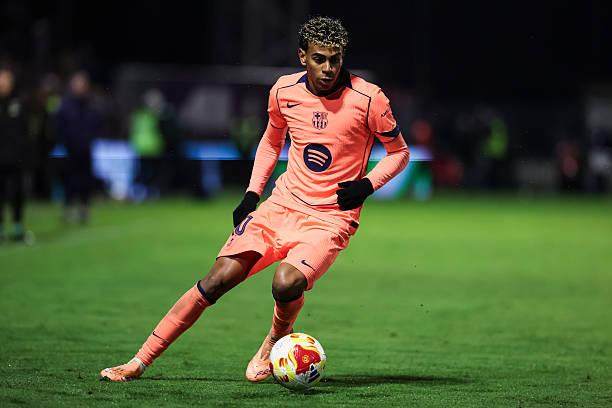 现在快船最大的问题不是祖巴茨，而是邓恩，不上邓恩，防守端哈登会被点死