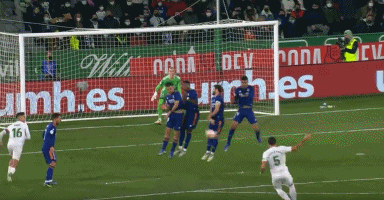 斯洛特承认利物浦进攻乏味无聊，正努力打造更具观赏性的风格